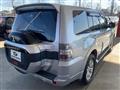 2014 Mitsubishi Pajero