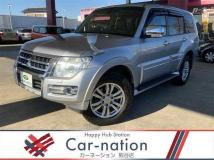 2014 Mitsubishi Pajero