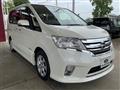 2013 Nissan Serena