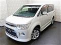 2010 Mitsubishi Delica D5