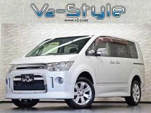 2010 Mitsubishi Delica D5