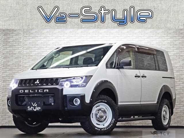 2013 Mitsubishi Delica D5