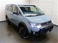 2017 Mitsubishi Delica D5