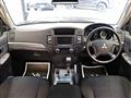 2007 Mitsubishi Pajero