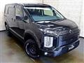 2025 Mitsubishi Delica D5