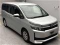 2015 Toyota Voxy