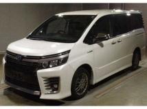 2017 Toyota Voxy