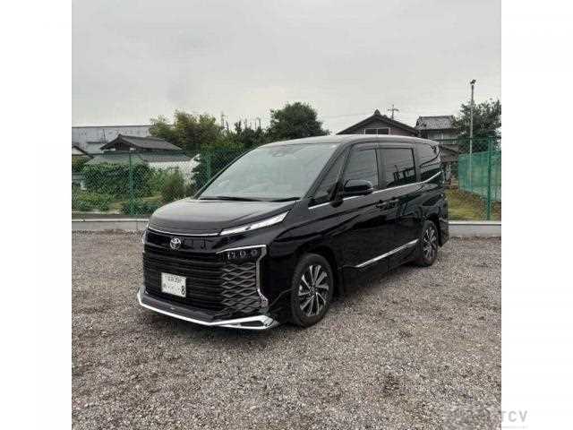 2025 Toyota Voxy