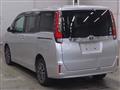 2015 Toyota Noah