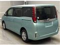 2016 Toyota Noah