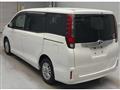 2015 Toyota Noah