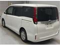 2015 Toyota Noah