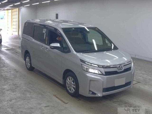 2018 Toyota Voxy