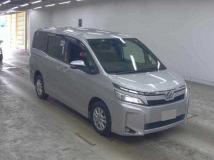 2018 Toyota Voxy