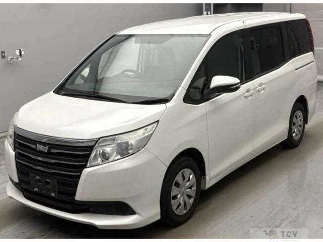 2016 Toyota Noah