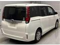 2016 Toyota Noah