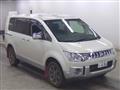 2016 Mitsubishi Delica D5
