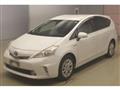 2013 Toyota PRIUS α