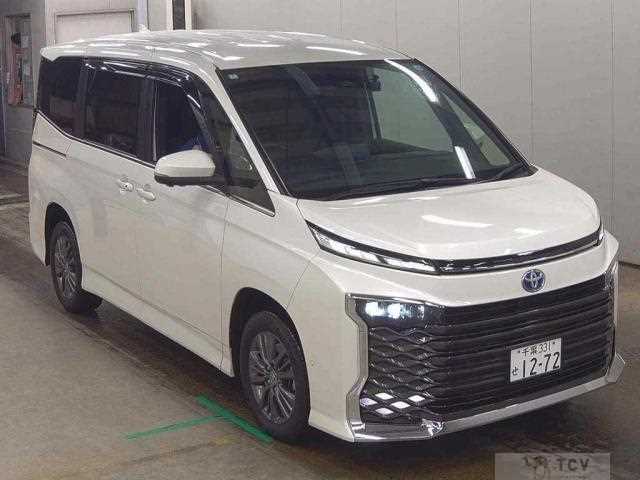 2024 Toyota Voxy