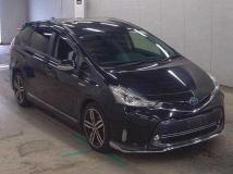 2019 Toyota PRIUS α