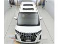 2020 Toyota Alphard Hybrid