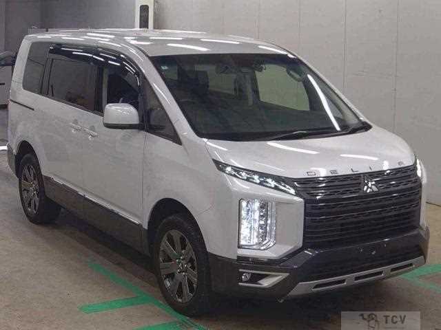 2022 Mitsubishi Delica D5