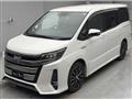 2017 Toyota Noah