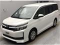 2017 Toyota Voxy