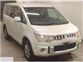 2011 Mitsubishi Delica D5
