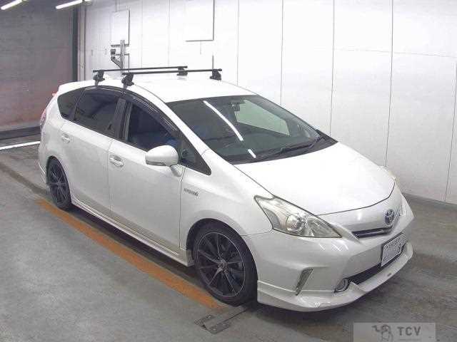 2013 Toyota PRIUS α