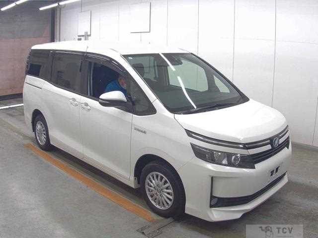 2017 Toyota Voxy