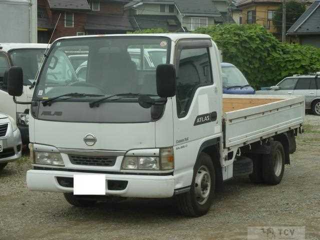 2003 Nissan Atlas