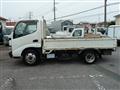 2005 Hino Dutro