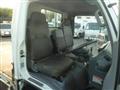 2004 Isuzu Elf Truck