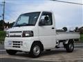 2010 Mitsubishi Minicab Truck