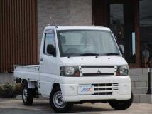 2010 Mitsubishi Minicab Truck