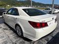 2013 Toyota Crown Hybrid