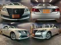 2013 Toyota Crown