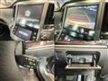 2016 Toyota Crown Hybrid