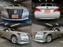 2016 Toyota Crown Hybrid