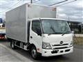 2023 Hino Dutro