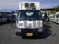 2017 Isuzu Elf Truck