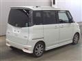 2011 Nissan ROOX