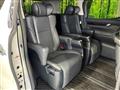 2022 Toyota Alphard Hybrid