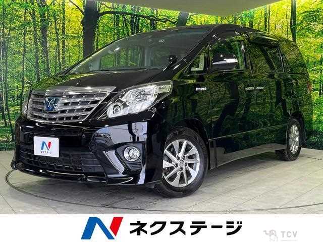 2013 Toyota Alphard Hybrid