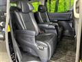 2013 Toyota Alphard Hybrid