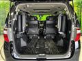 2013 Toyota Alphard Hybrid