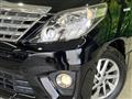 2013 Toyota Alphard Hybrid