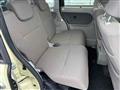 2017 Daihatsu Tanto