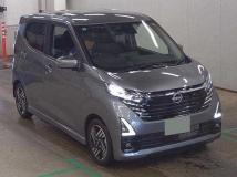 2025 Nissan Nissan Others